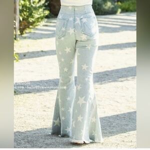 Show Me Your MuMu Light Denim Jeans